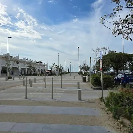 Apartment Au Coeur De Motte, A 2 Min De La